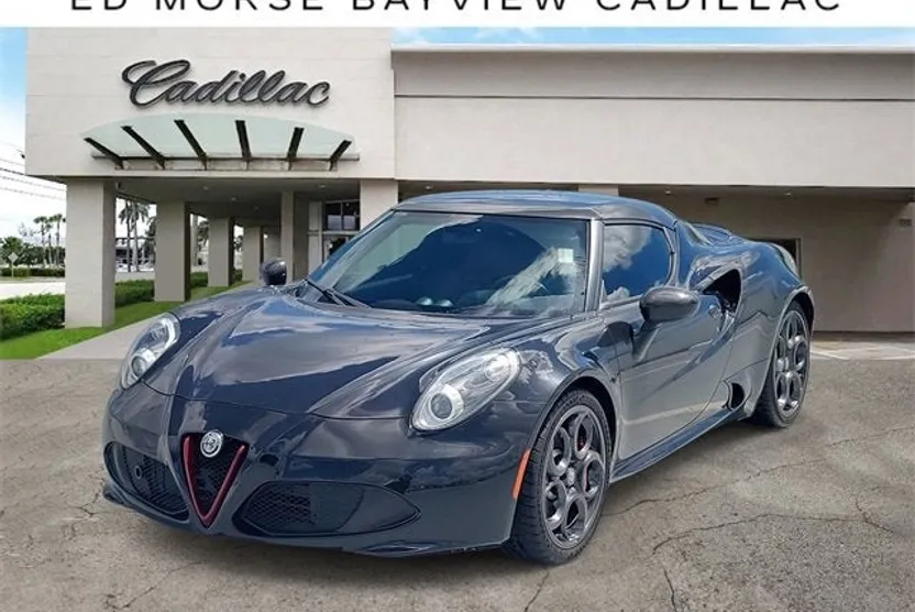 2018 Alfa Romeo 4C Coupe photo 1