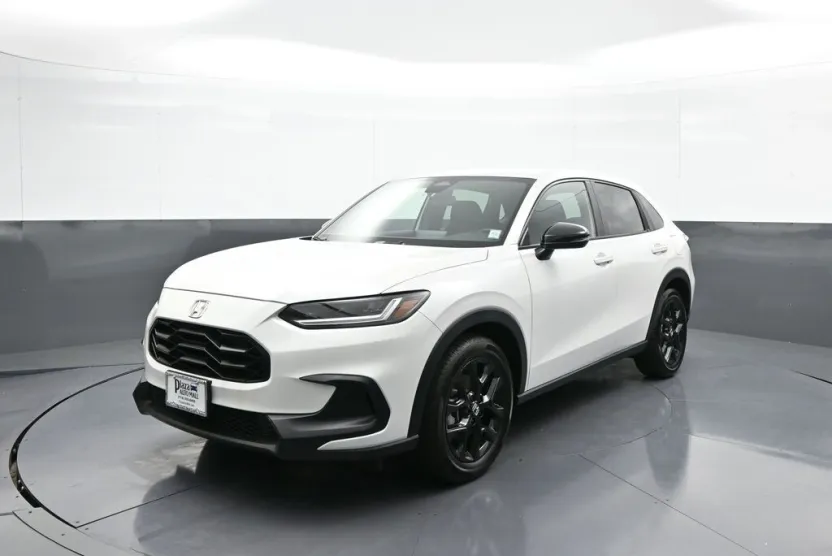2025 Honda HR-V Sport photo 1