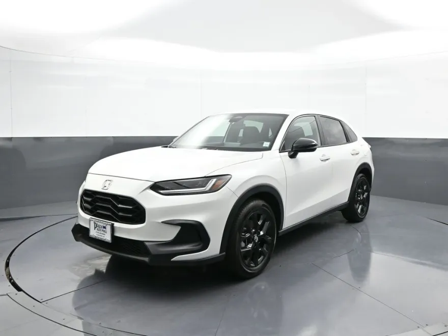 2025 Honda HR-V Sport photo 1