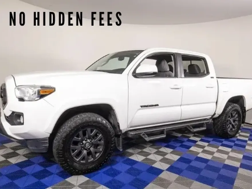 2023 Toyota Tacoma TRD Sport photo 1
