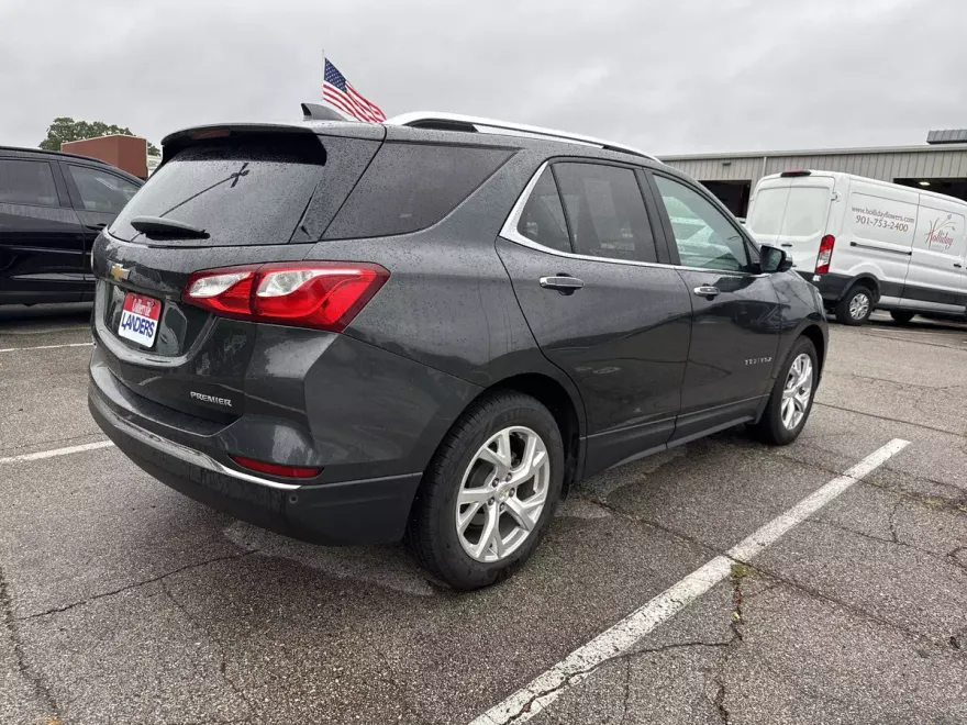 2020 Chevrolet Equinox Premier photo 1