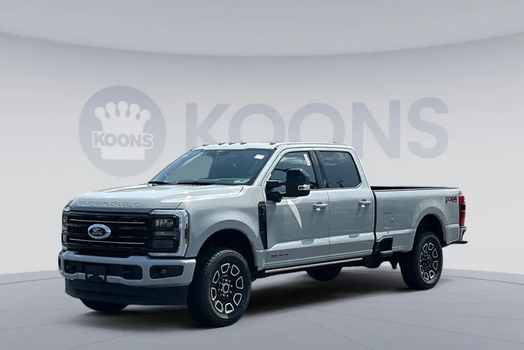 2025 Ford F-350 photo 1