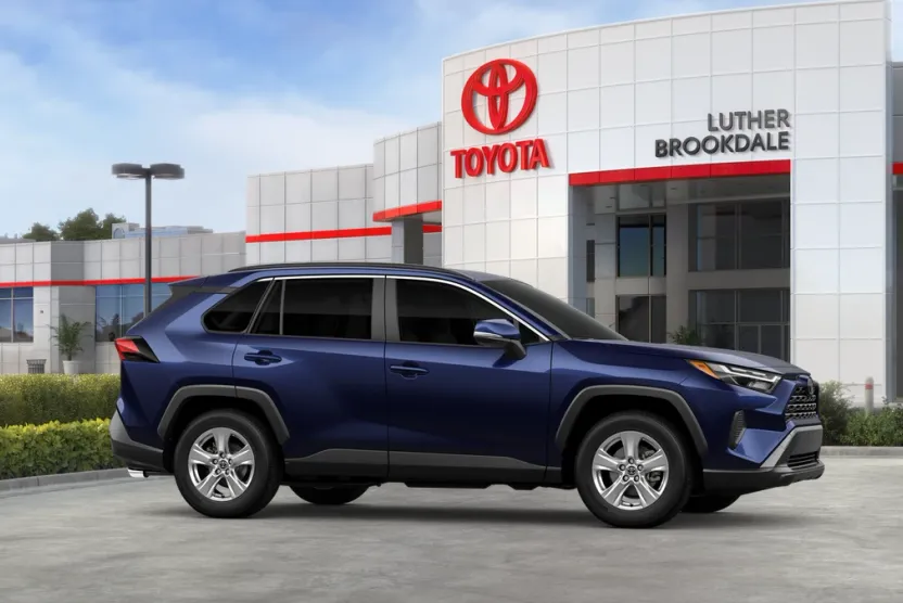 2025 Toyota RAV4 XLE photo 1