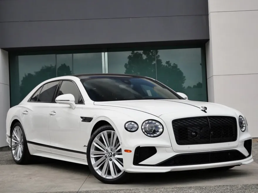 2025 Bentley Flying Spur Speed photo 1
