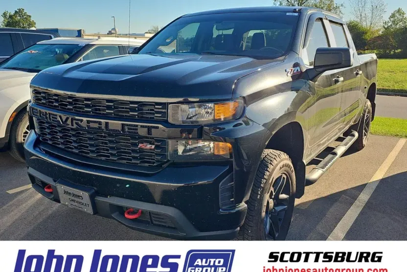2020 Chevrolet Silverado 1500 Custom Trail Boss photo 1