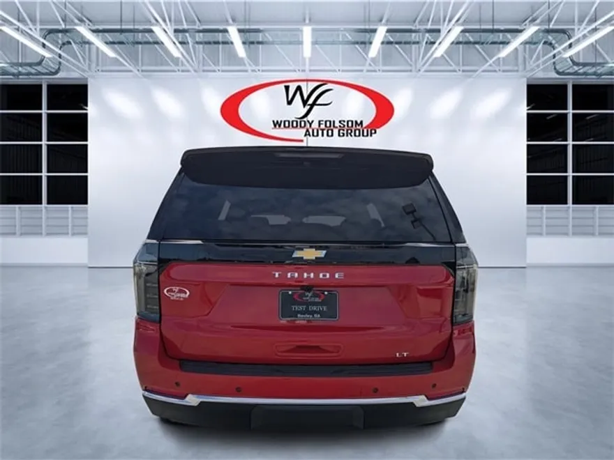 2025 Chevrolet Tahoe LT photo 1