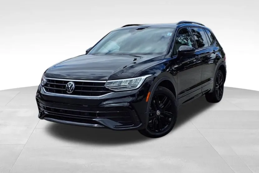 2022 Volkswagen Tiguan SE R-Line Black photo 1