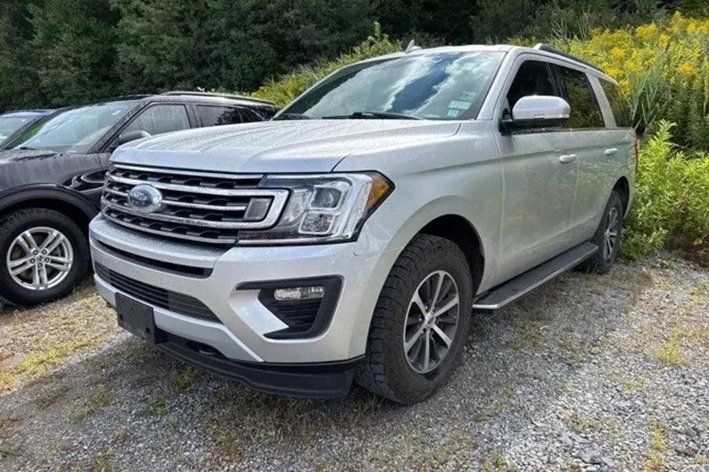 2019 Ford Expedition XLT photo 1
