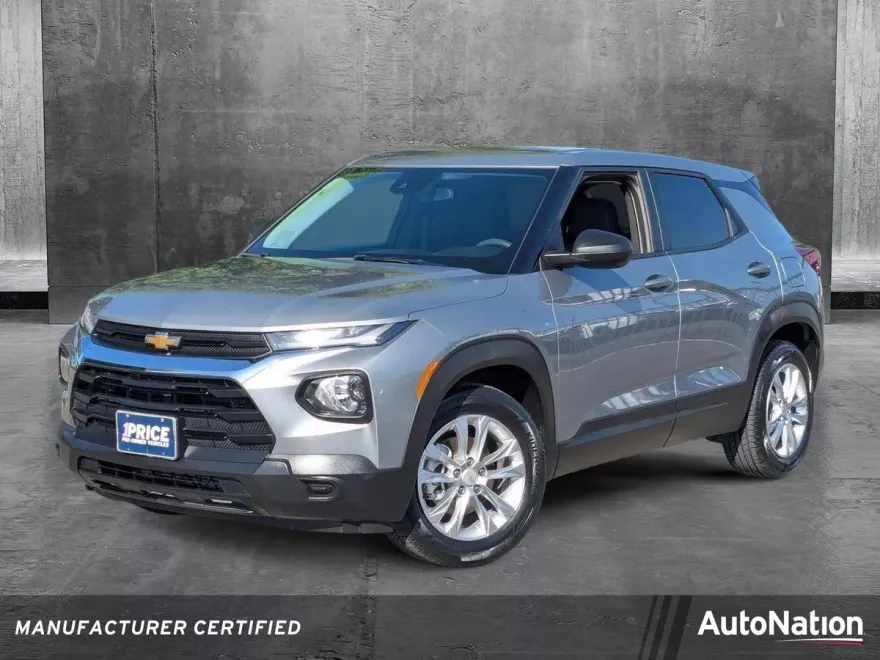 2023 Chevrolet Trailblazer LS photo 1