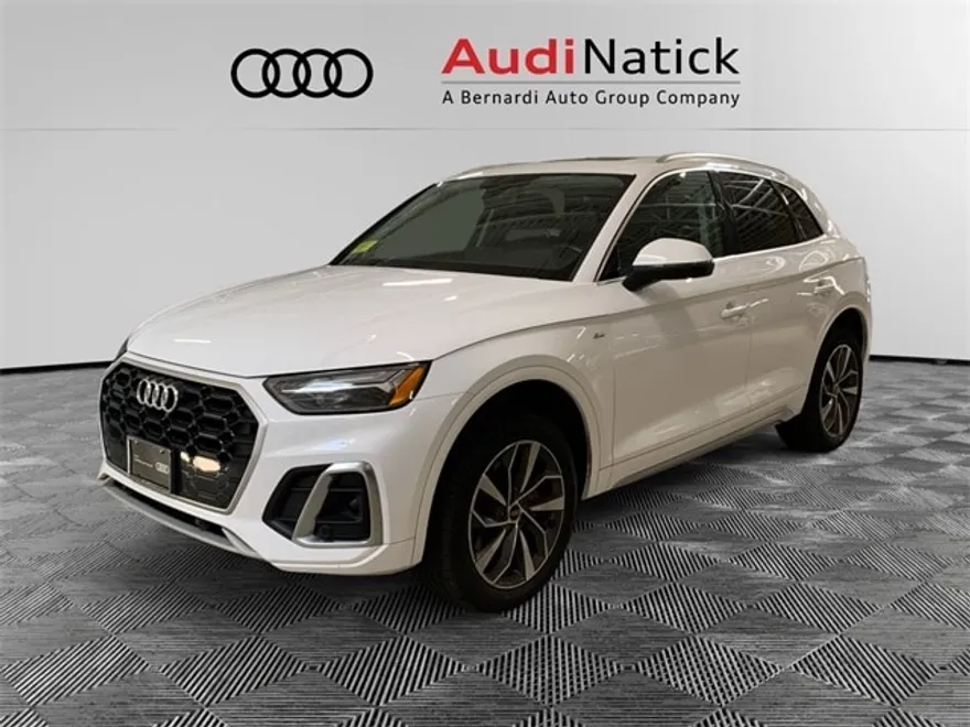 2022 Audi Q5 45 S line Premium photo 1