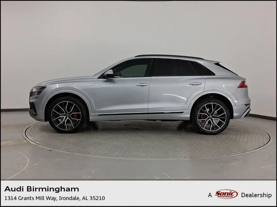 2021 Audi Q8 line Premium Plus photo 1