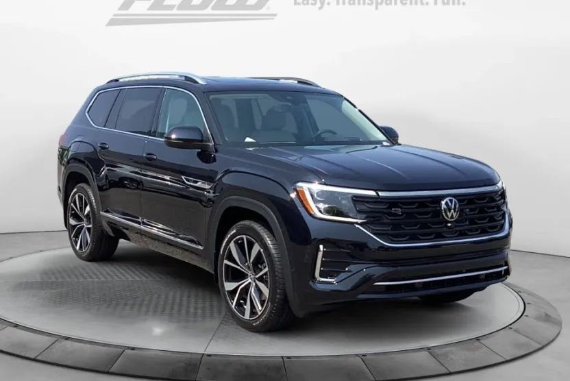 2025 Volkswagen Atlas SEL Premium R-Line photo 1