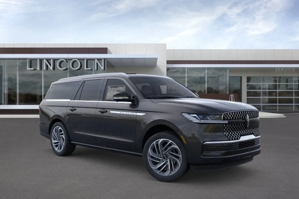 2025 Lincoln Navigator L Reserve photo 1