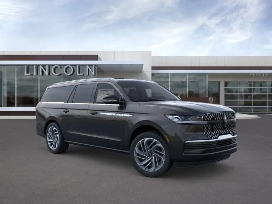 2025 Lincoln Navigator L Reserve photo 1