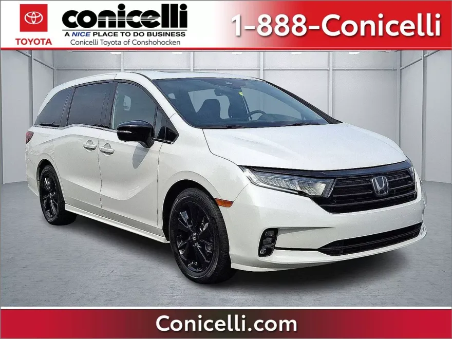 2023 Honda Odyssey Sport photo 1