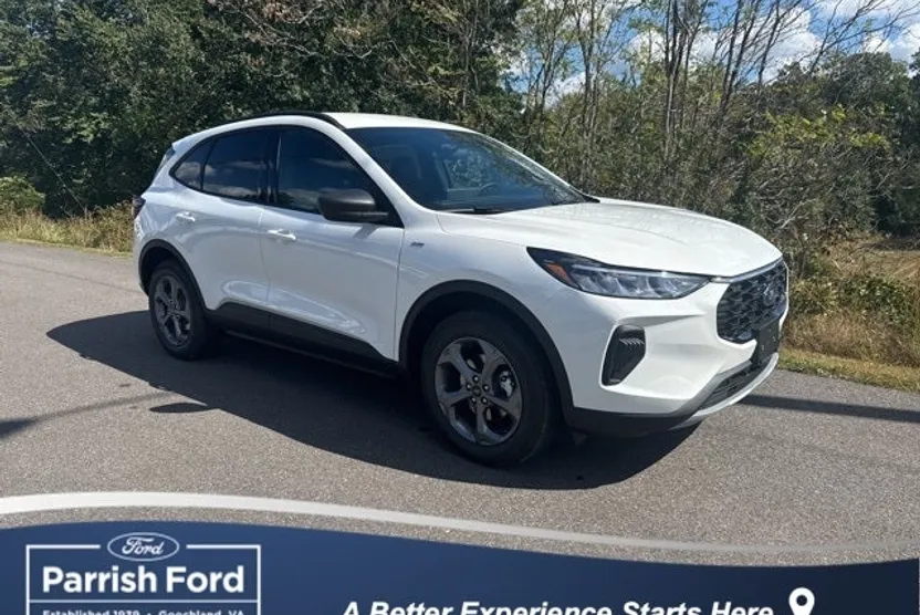 2026 Ford Escape ST-Line photo 1