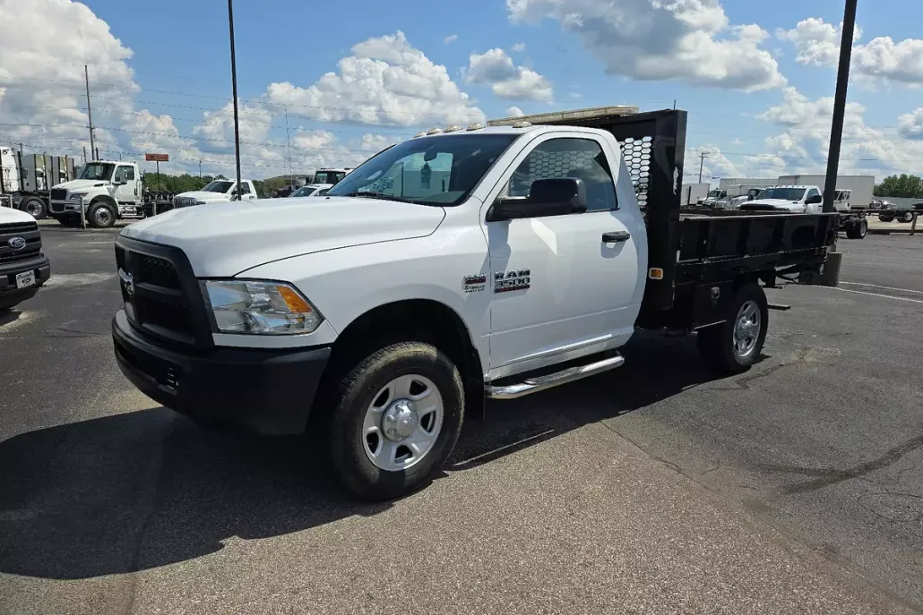 2018 Ram 3500 Tradesman SLT photo 1