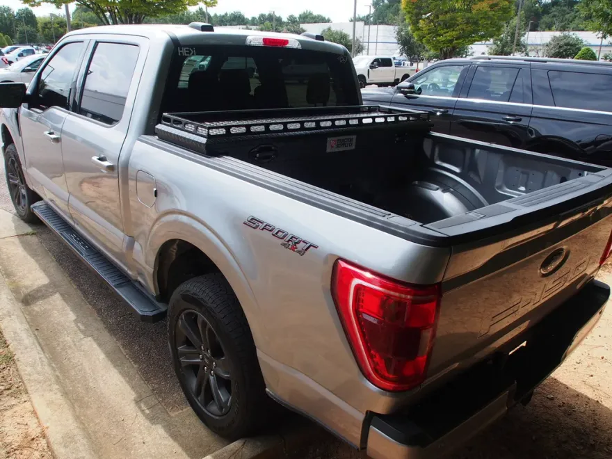 2023 Ford F-150 XLT photo 1