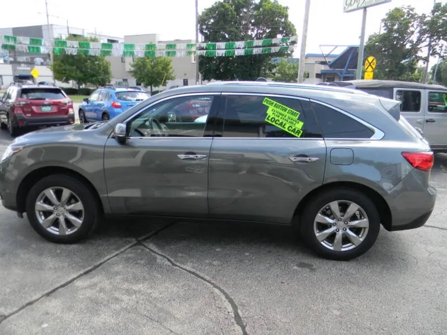 2016 Acura MDX Advance photo 1