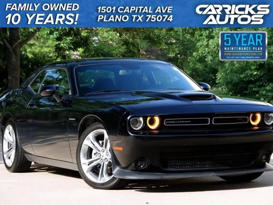 2022 Dodge Challenger R/T photo 1