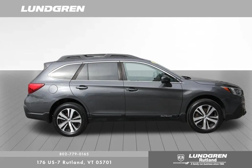 2018 Subaru Outback 2.5i photo 1