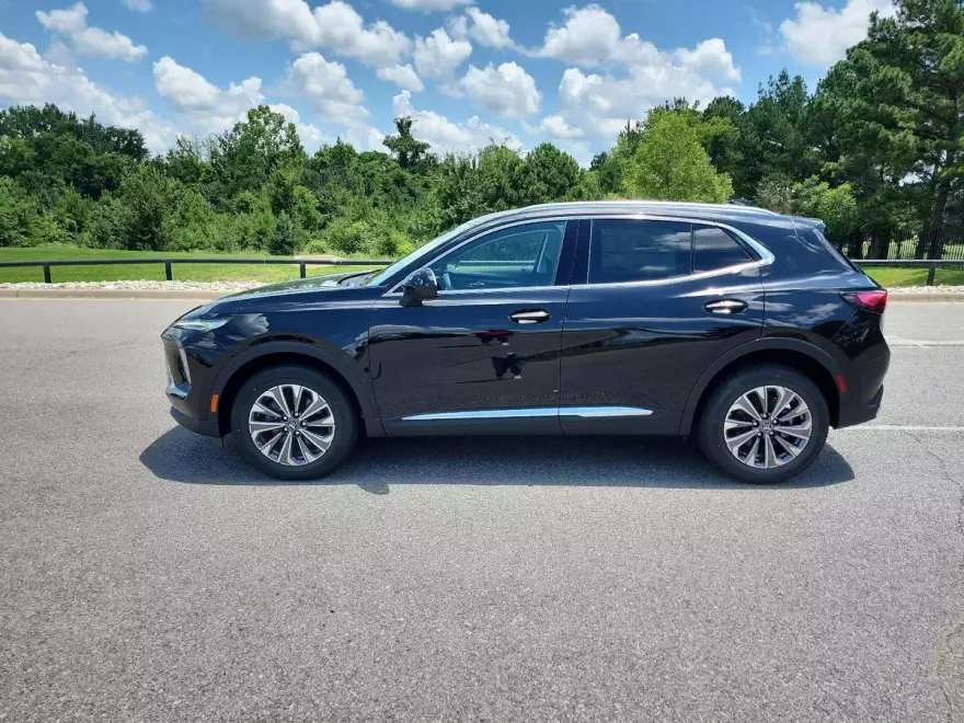 2025 Buick Envision Preferred photo 1