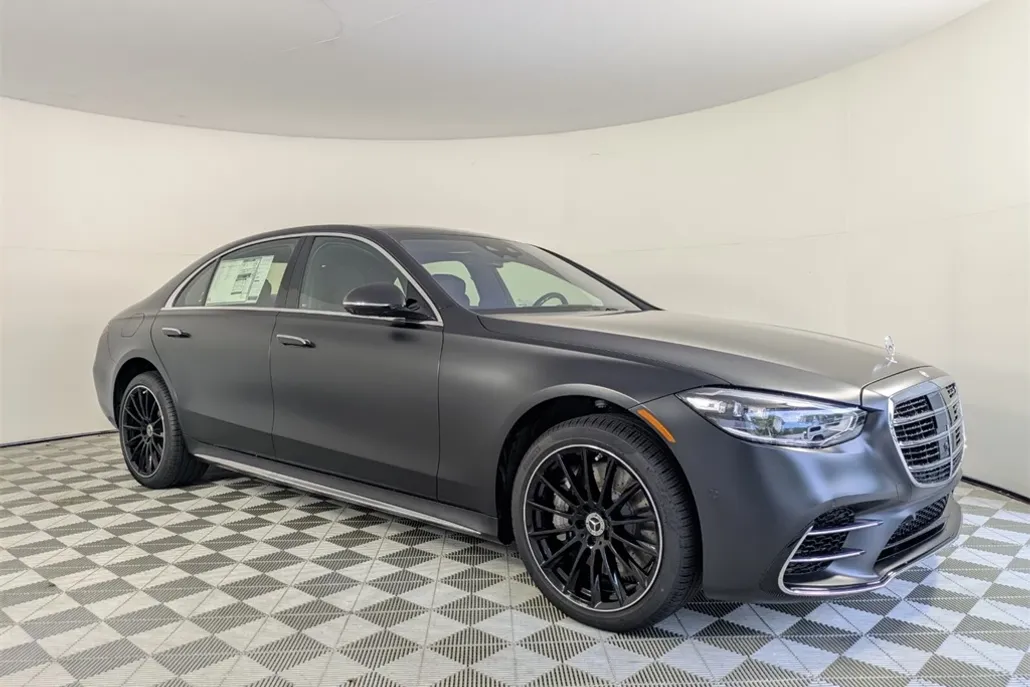 2026 Mercedes Benz S 580 4MATIC photo 1