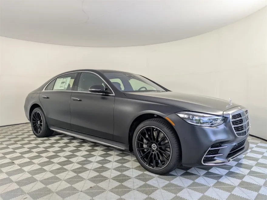2026 Mercedes Benz S 580 4MATIC photo 1