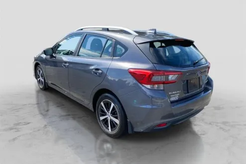 2023 Subaru Impreza Premium photo 3