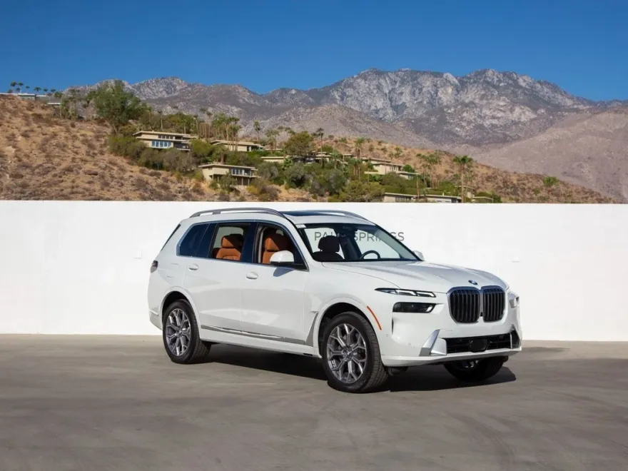 2023 Bmw X7 xDrive40i photo 1