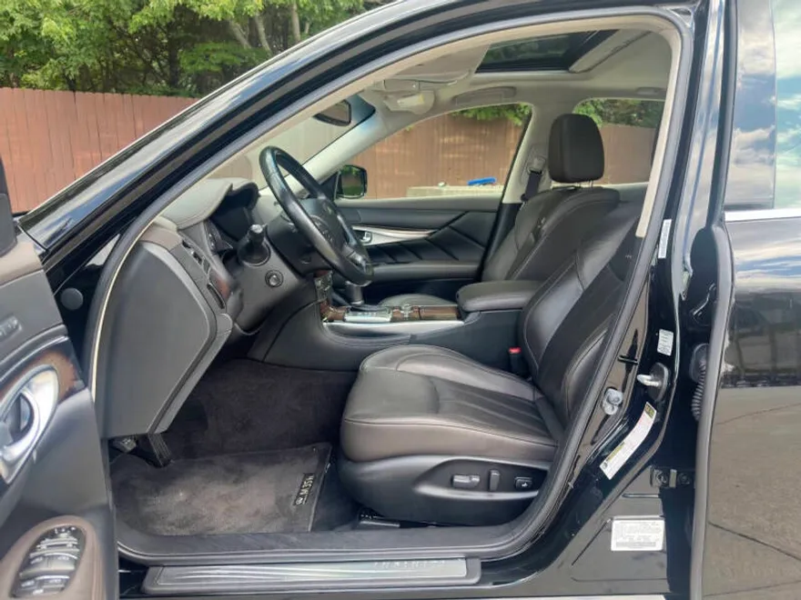 2013 Infiniti M35h Base photo 1