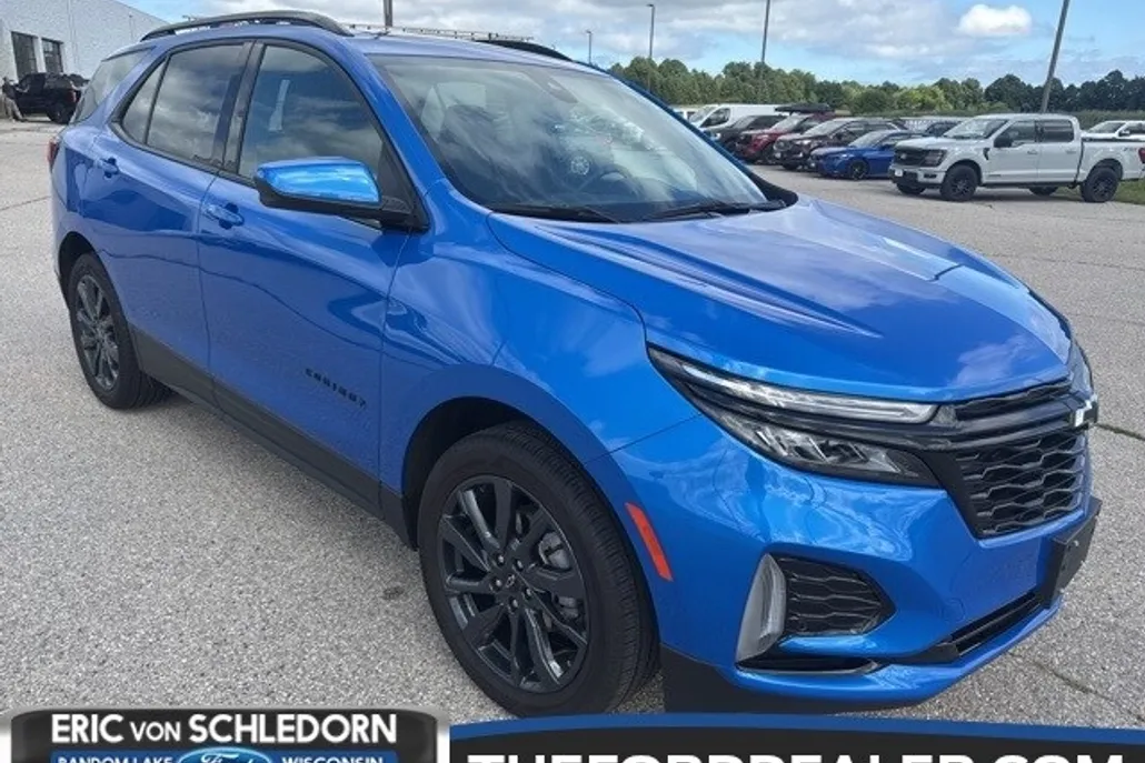 2024 Chevrolet Equinox RS photo 1