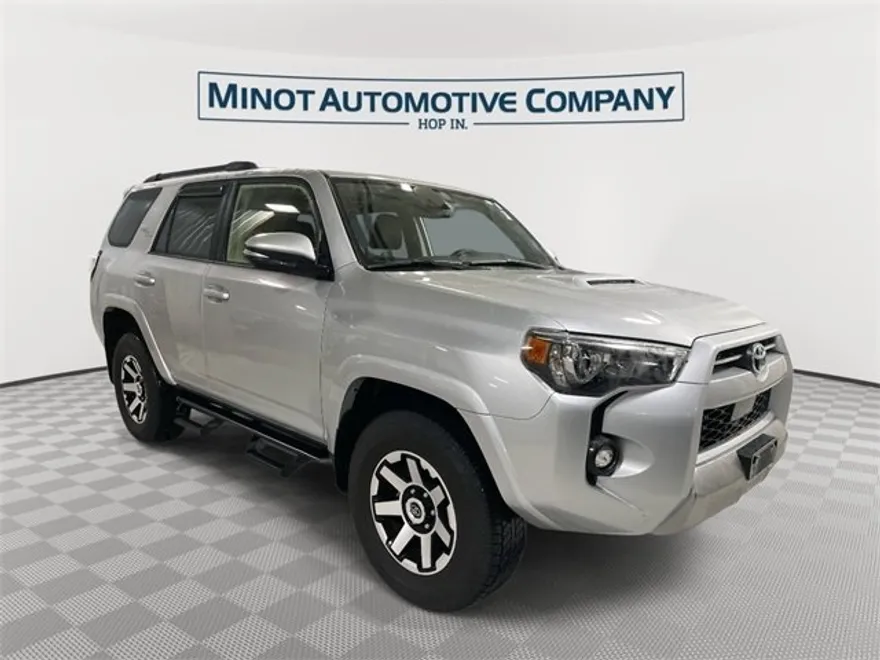 2023 Toyota 4Runner TRD Off-Road Premium photo 1