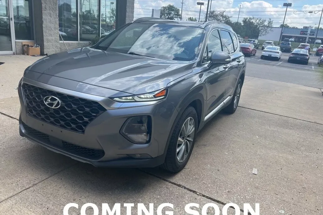 2019 Hyundai Santa Fe Ultimate photo 1