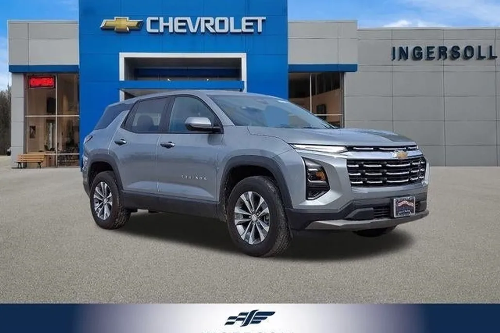 2025 Chevrolet Equinox LT photo 1