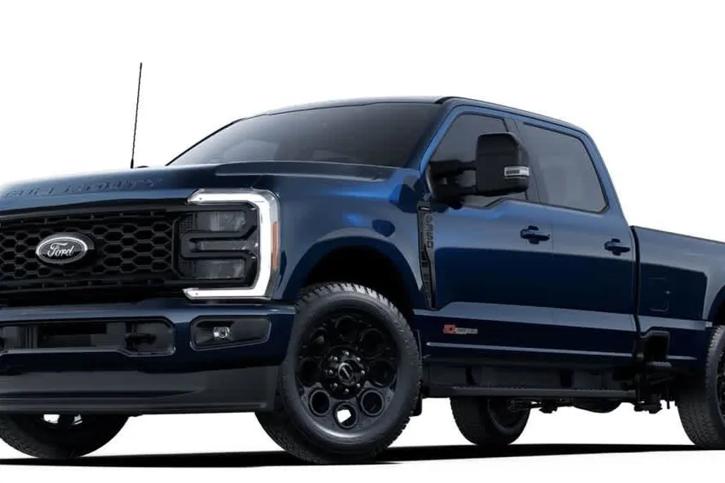 2025 Ford F-350 Lariat photo 1