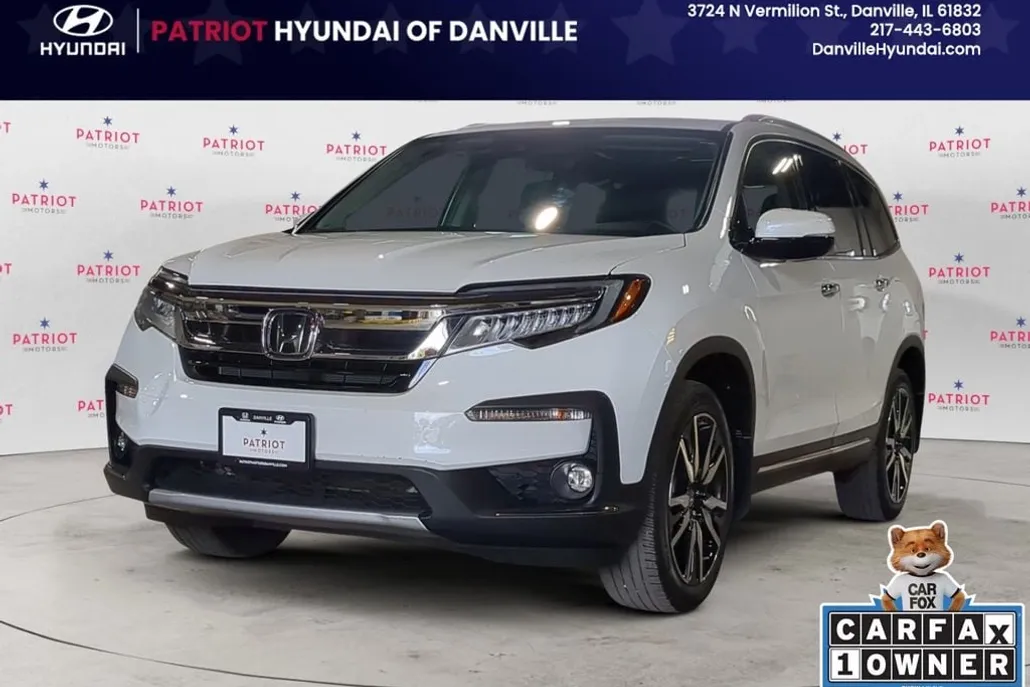 2022 Honda Pilot Touring photo 1
