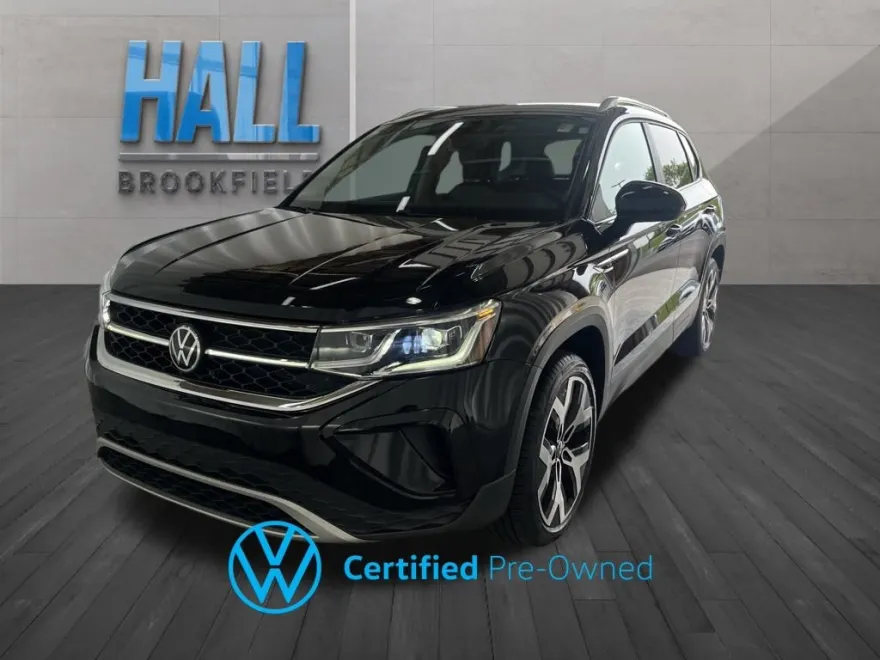 2022 Volkswagen Taos SEL photo 1