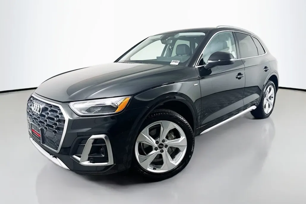 2025 Audi Q5 S line Premium Plus photo 1