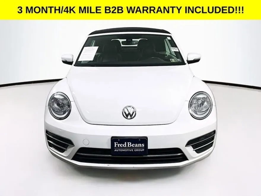 2017 Volkswagen Beetle 1.8T S photo 1