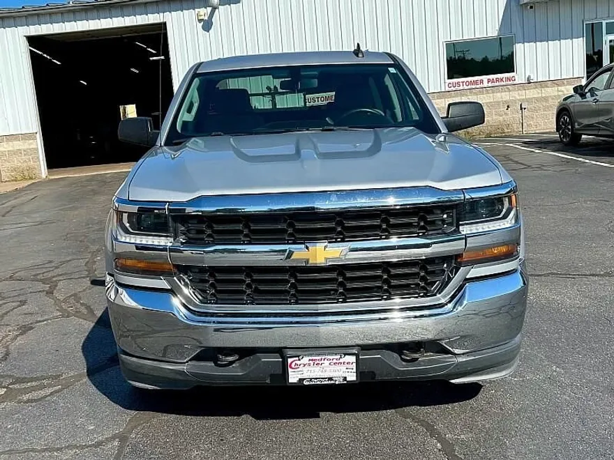 2017 Chevrolet Silverado 1500 LS photo 1