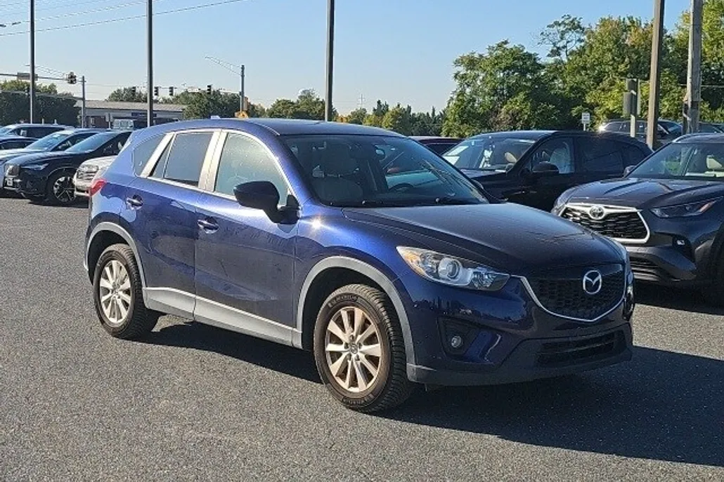 2013 Mazda CX-5 Touring photo 1