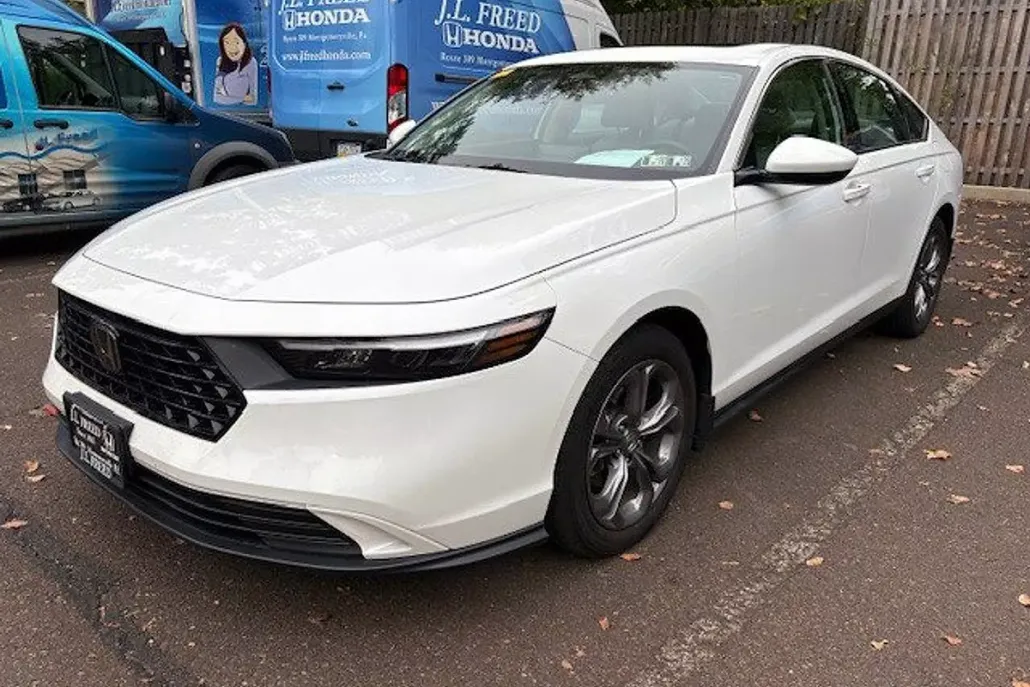 2024 Honda Accord EX photo 1