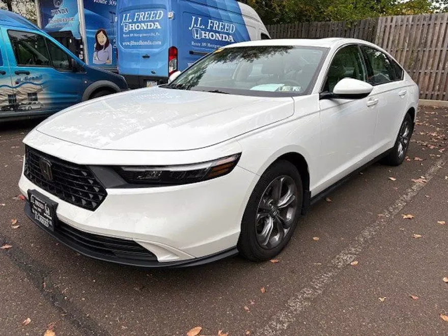 2024 Honda Accord EX photo 1