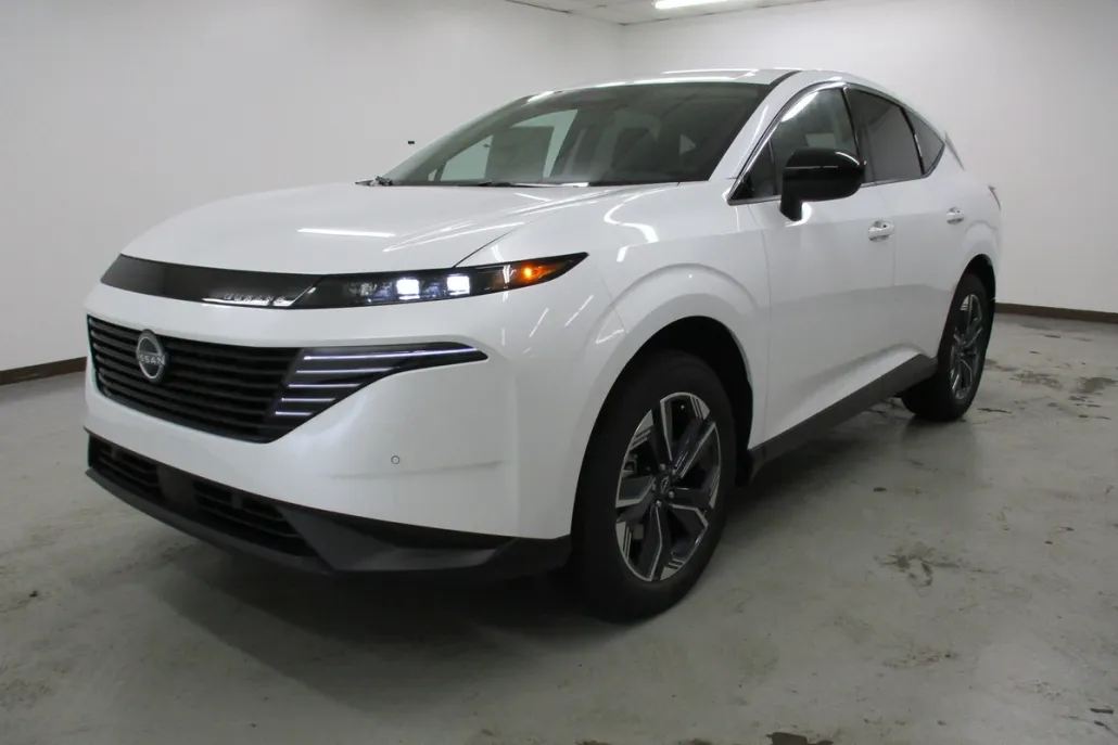 2025 Nissan Murano SV photo 1