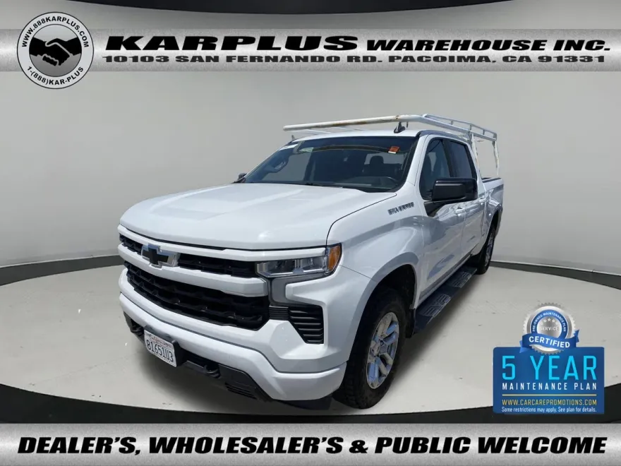 2023 Chevrolet Silverado RST photo 1