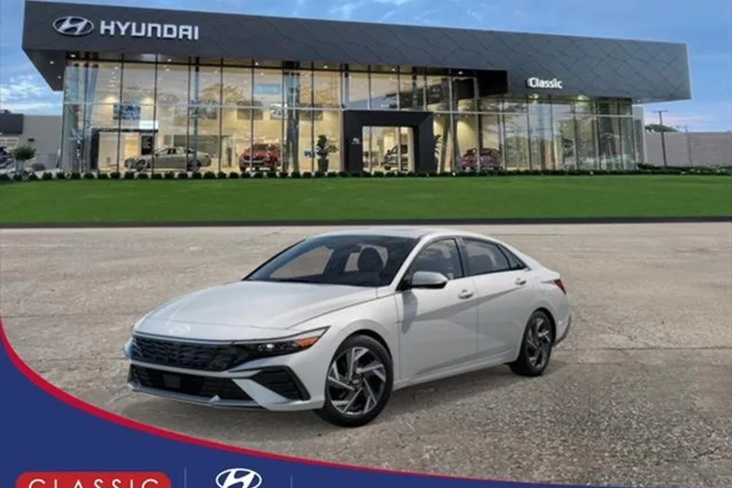 2025 Hyundai Elantra Limited photo 1