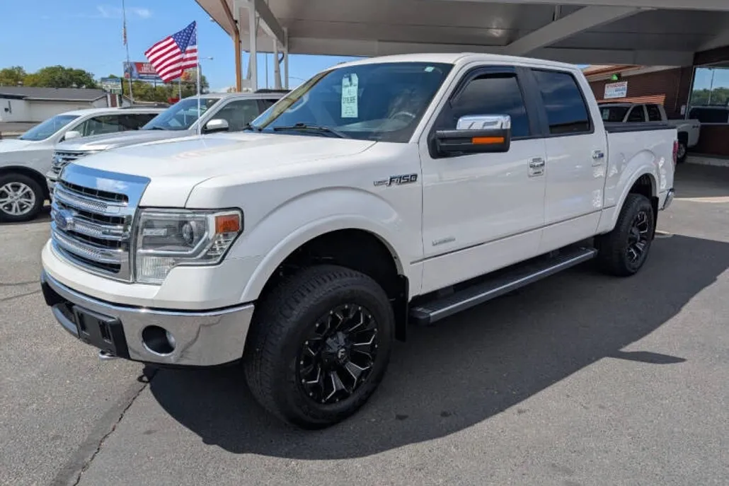 2013 Ford F-150 Lariat photo 1