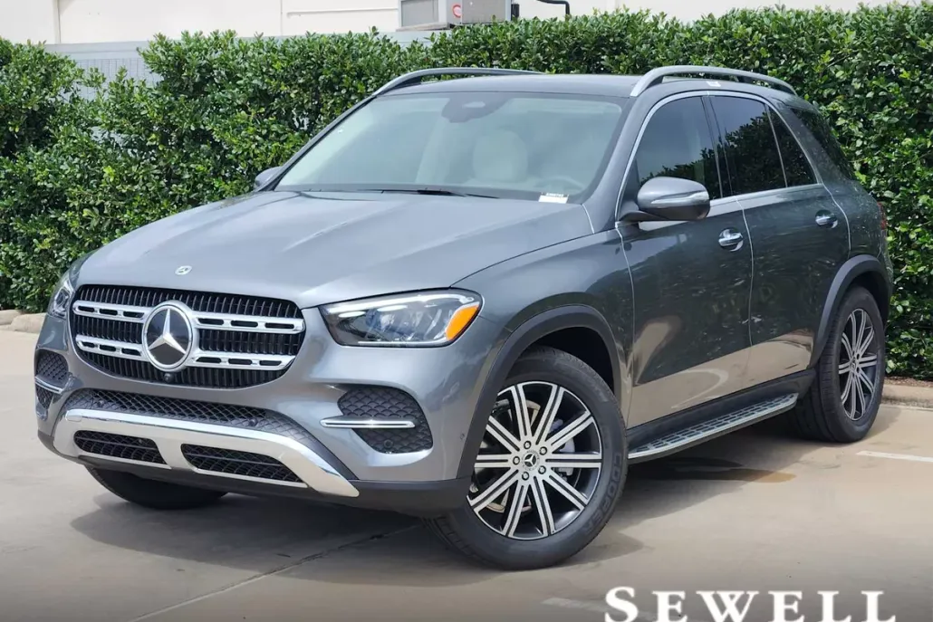 2025 Mercedes Benz GLE 350 4MATIC photo 1