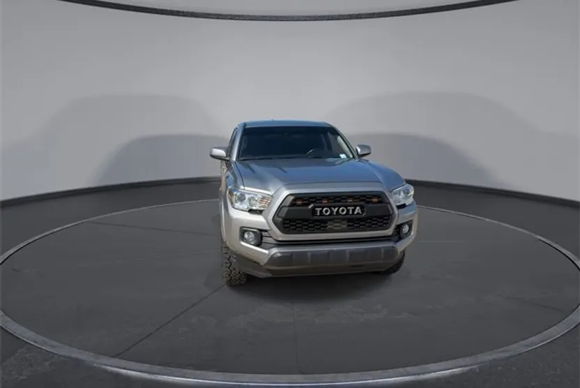 2021 Toyota Tacoma SR5 V6 photo 1